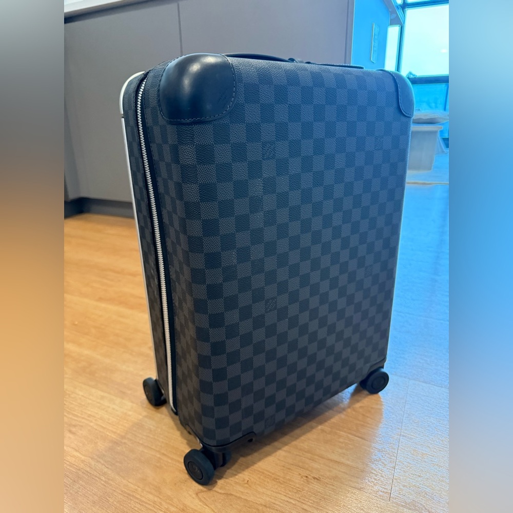 Louis Vuitton Horizon